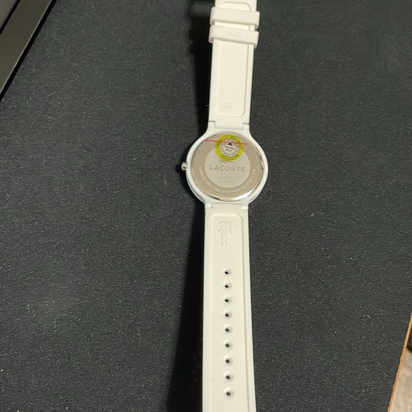 TWO total NON-WORKING Lacoste Sport Wristwatches - Picture 7 of 8